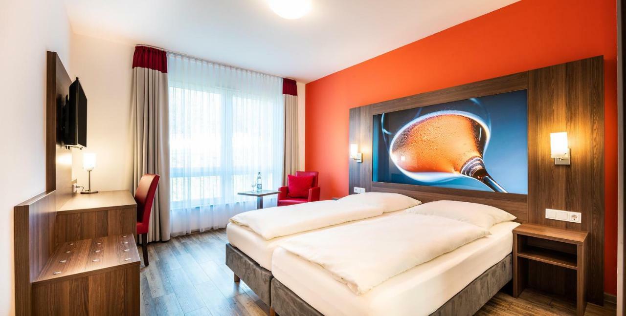 Schroeders Wein-Style-Hotel Trier Bilik gambar